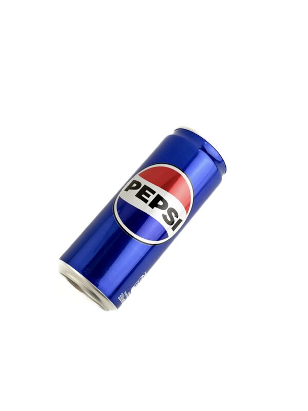 Напій безалкогольний  Pepsi Cola 0.33л зб