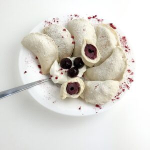 Вареники з вишнею